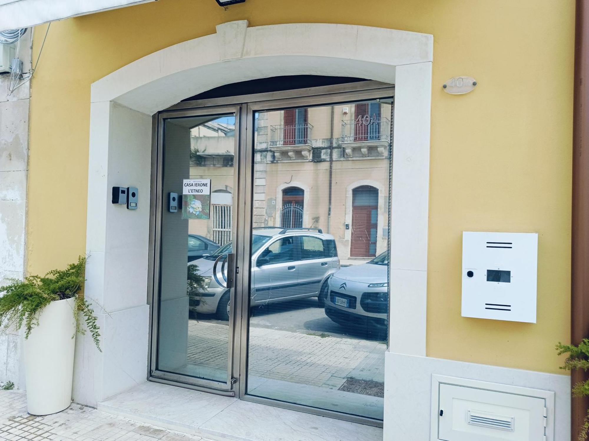 Apartament Casa Ierone L'Etneo Syrakuzy Zewnętrze zdjęcie